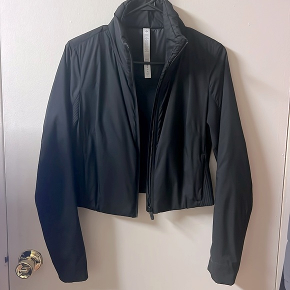 Lululemon Cropped Jacket - Picture 1 of 2